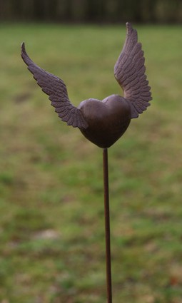 Gartenstecker Flying Heart 